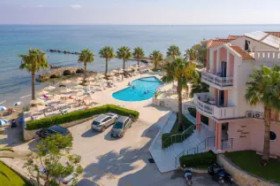 Aparthotel Xenos Kamara Beach