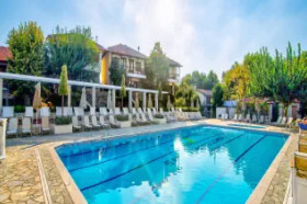 Hotel San Panteleimon